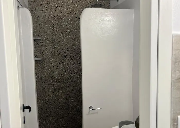 Guest house Venetsanos 3*